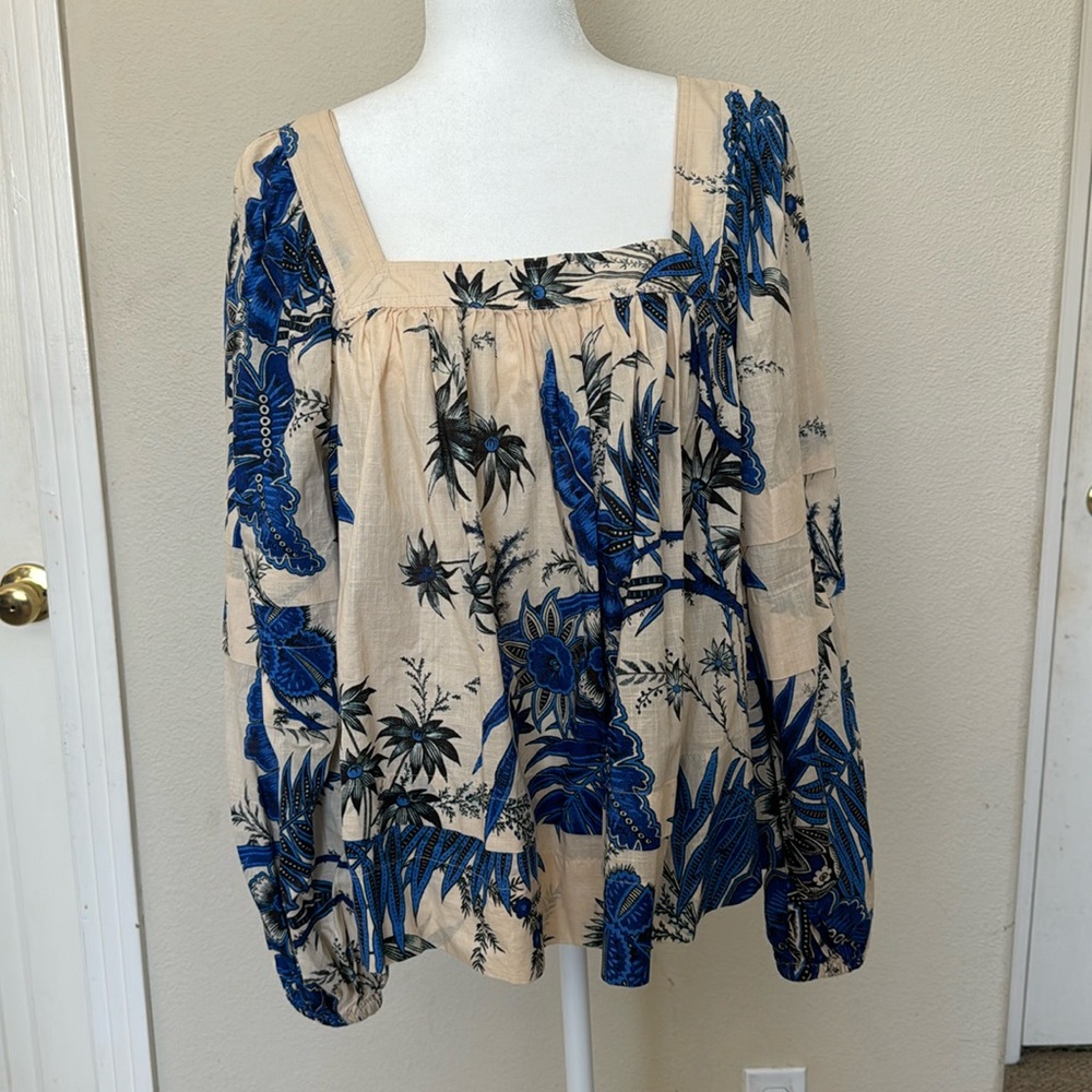 Floral Print Square Neck Blouse